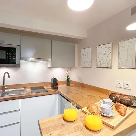 Saint Germain Des Pres Apartment *